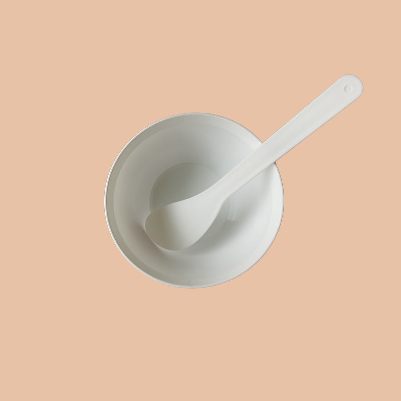 mask powder plastic bowl and spatula